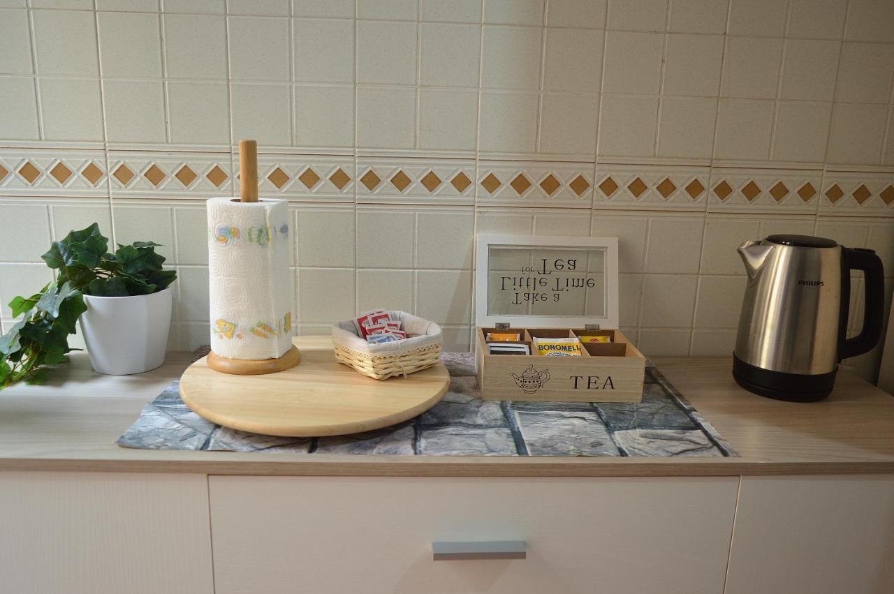 Appartement Domus Cavour à Civitavecchia Extérieur photo