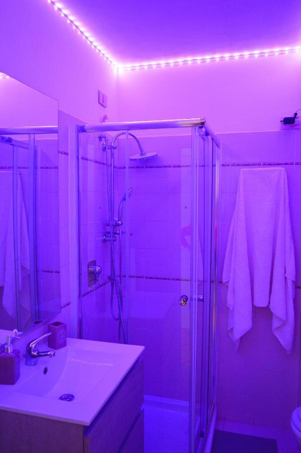 Appartement Domus Cavour à Civitavecchia Extérieur photo