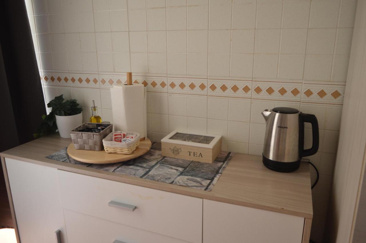 Appartement Domus Cavour à Civitavecchia Extérieur photo